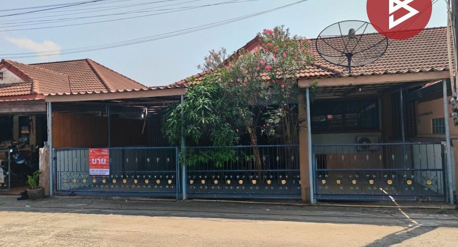 For sale 2 bedrooms townhouse in Mueang Chachoengsao, Chachoengsao