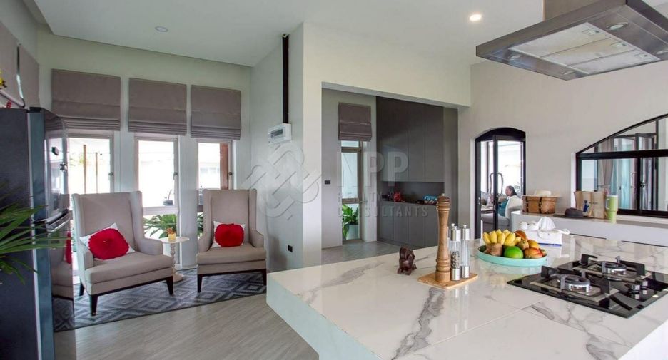 For sale 3 bedrooms house in Hua Hin, Prachuap Khiri Khan