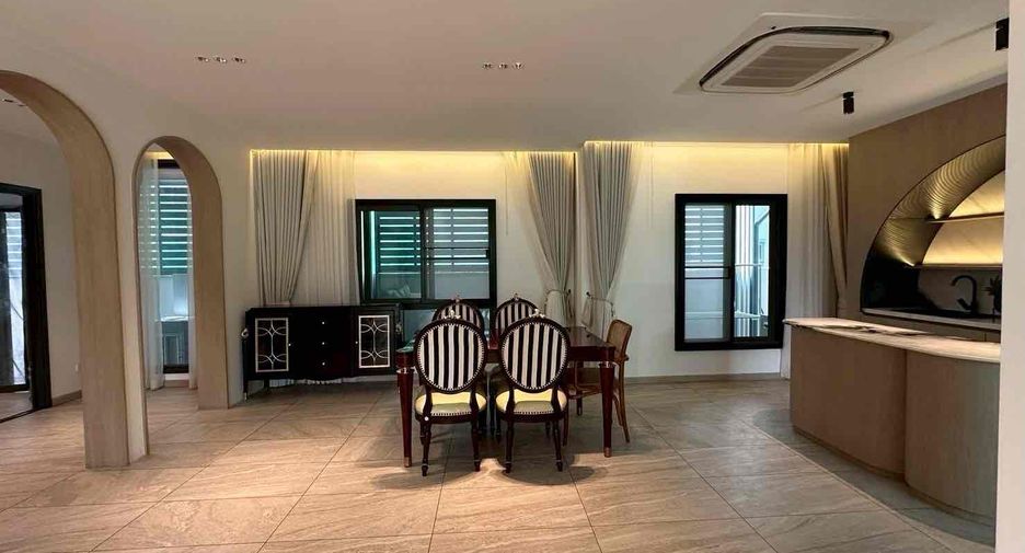 For rent 4 bedrooms house in Bang Lamung, Chonburi