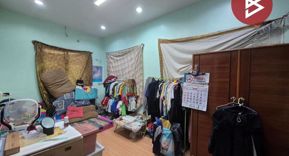 À vendre 5 chambres maison à Krathum Baen, Samut Sakhon