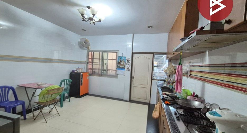 À vendre 5 chambres maison à Krathum Baen, Samut Sakhon