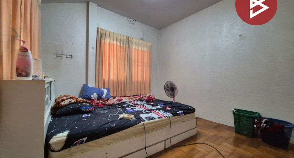 À vendre 5 chambres maison à Krathum Baen, Samut Sakhon