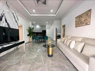 Villa zur Miete mit 4 Zimmer in Bang Lamung, Chonburi