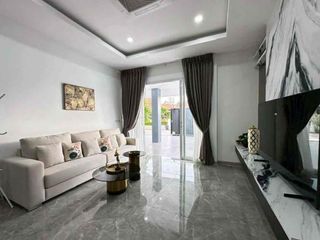 Villa zur Miete mit 4 Zimmer in Bang Lamung, Chonburi
