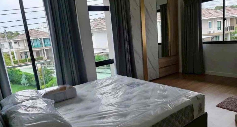 Villa zur Miete und zum Kauf mit 4 Zimmer in Bang Lamung, Chonburi