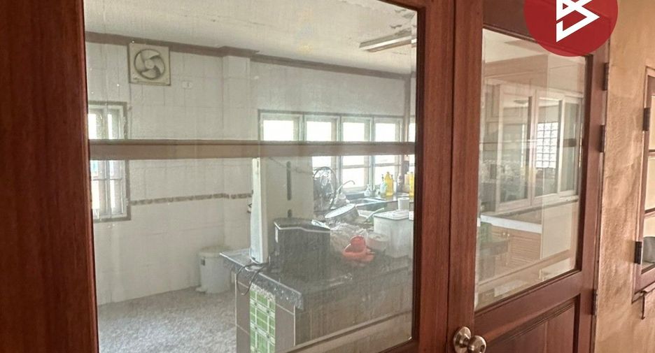出售 6 卧室 独立屋 在 Mueang Chiang Mai, Chiang Mai