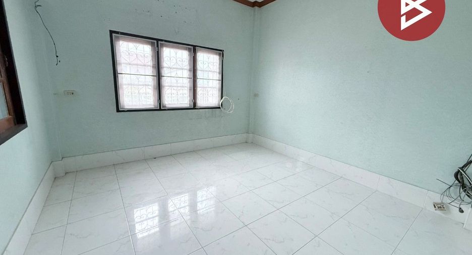 Haus zum Kauf mit 4 Zimmer in Mueang Chon Buri, Chonburi