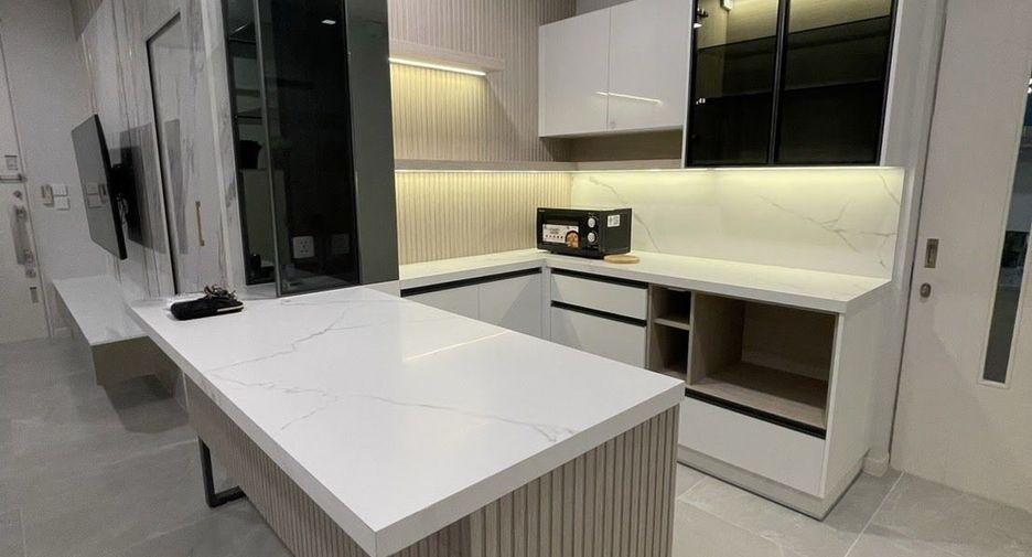 Casa en alquiler de 4 habitaciones en Prawet, Bangkok