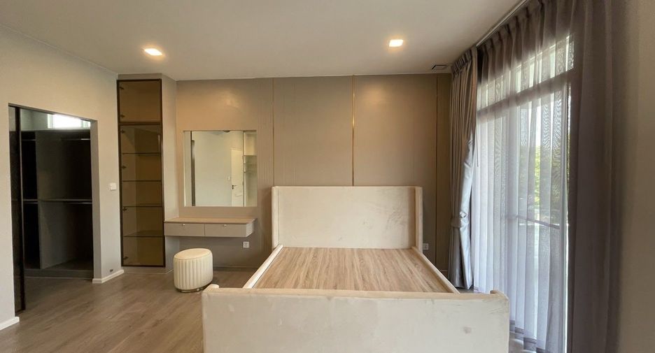 Casa en alquiler de 4 habitaciones en Prawet, Bangkok