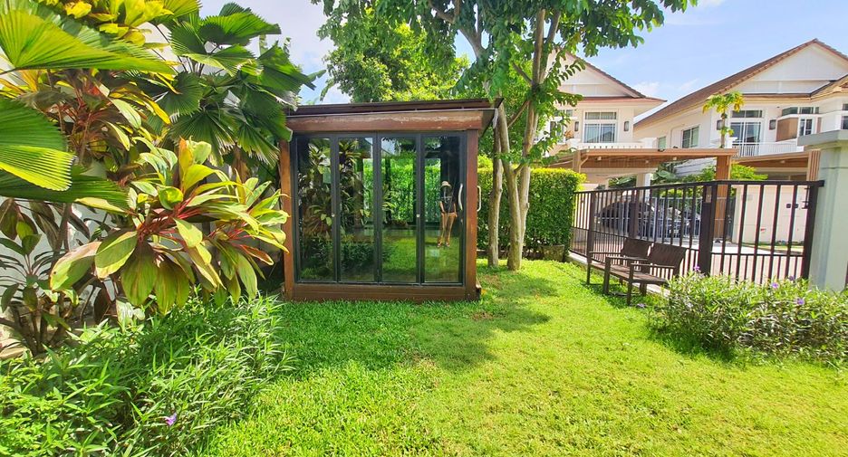 For sale 4 bedrooms house in Pak Kret, Nonthaburi