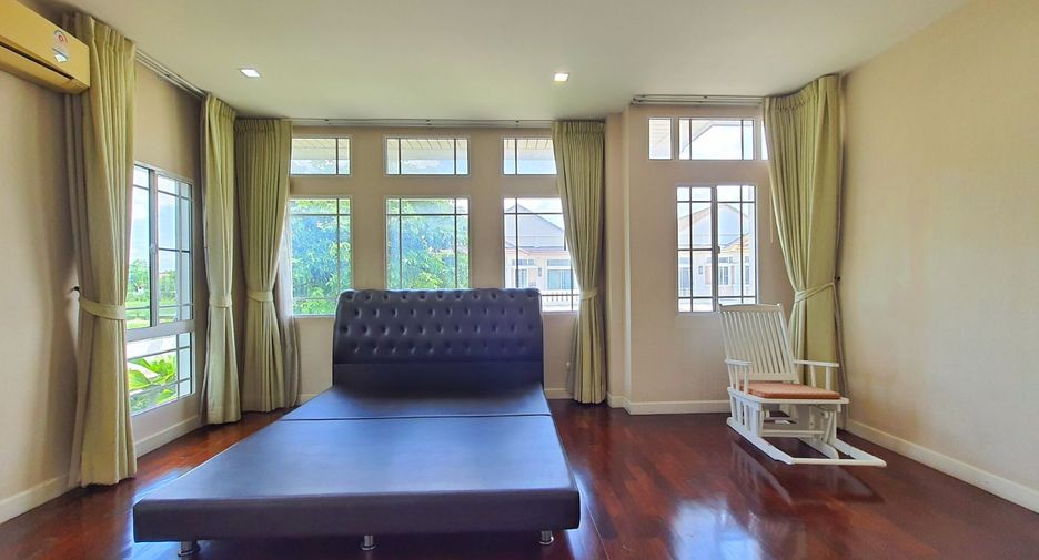 For sale 4 bedrooms house in Pak Kret, Nonthaburi