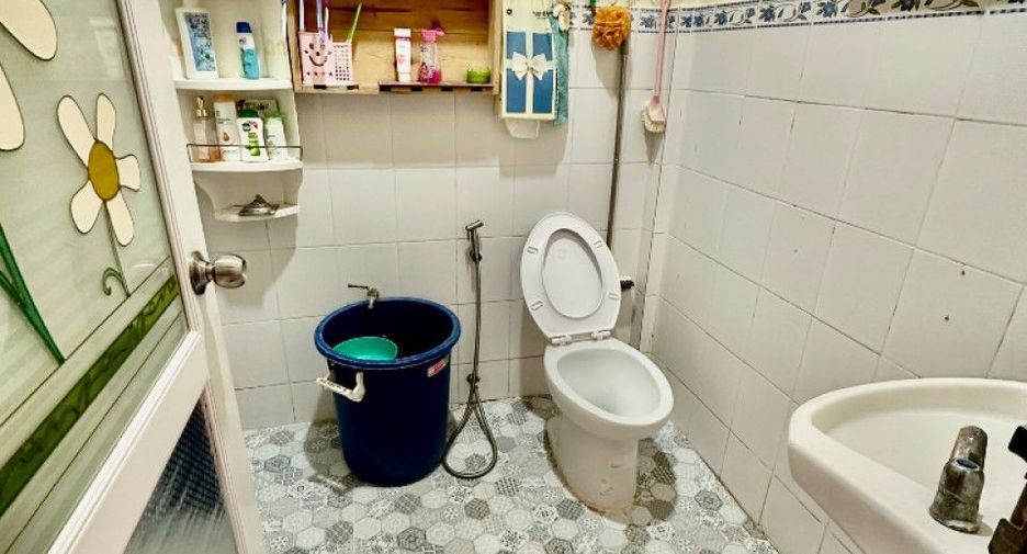 Casa en venta de 2 habitaciones en Nong Chok, Bangkok