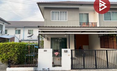 For sale 3 ベッドルーム townhouse in Mueang Chon Buri, Chonburi