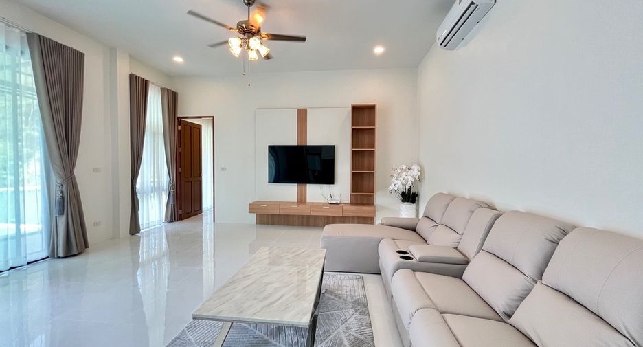 À louer 3 chambres villa à Mueang Krabi, Krabi