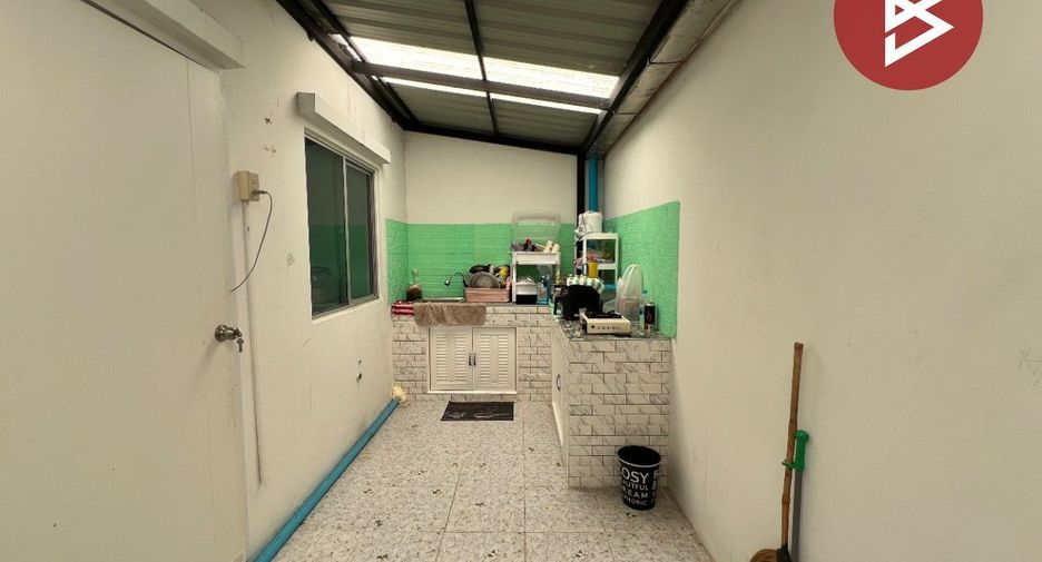 出售 3 卧室 联排别墅 在 Mueang Chon Buri, Chon Buri