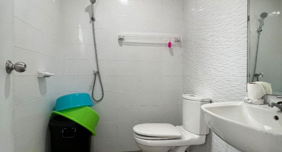 出售 3 卧室 联排别墅 在 Mueang Chon Buri, Chon Buri