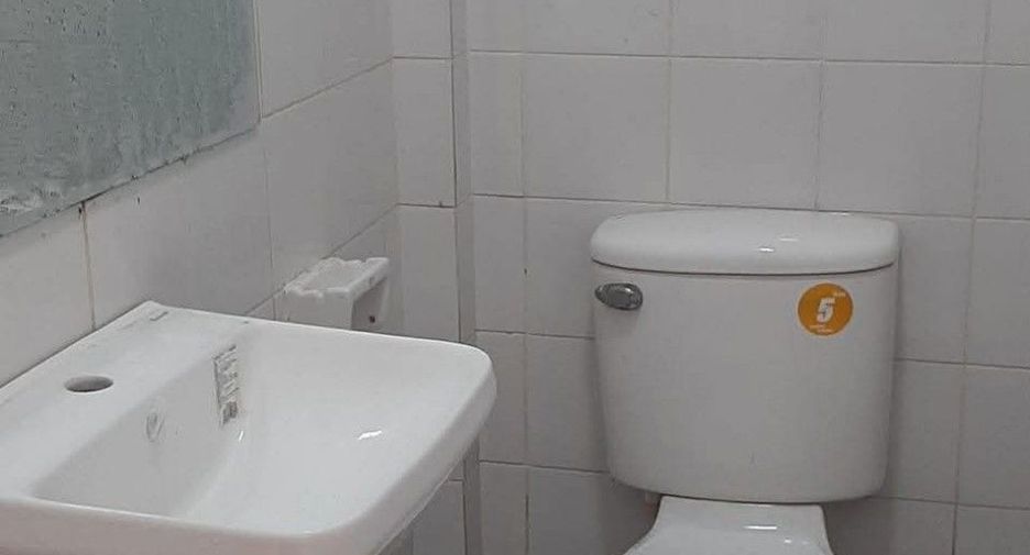 For sale 2 bedrooms townhouse in Sai Noi, Nonthaburi
