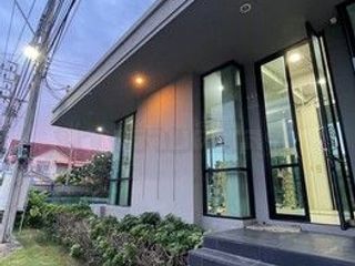 For Rent 3 Bedroom Townhouse In Don Mueang, Bangkok