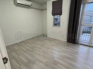 For rent 3 bedrooms townhouse in Don Mueang, Bangkok