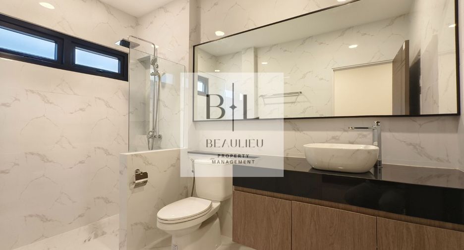 For rent 3 bedrooms house in Bang Lamung, Chonburi