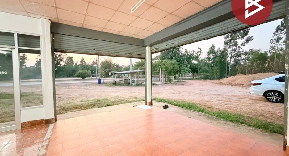 For sale 3 bedrooms house in Na Di, Prachin Buri