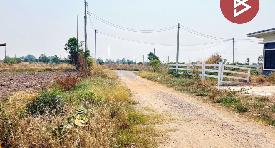 For sale 2 bedrooms house in Noen Kham, Chainat