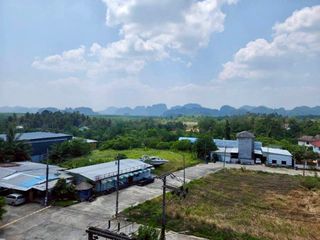 For sale 1 bed condo in Mueang Krabi, Krabi