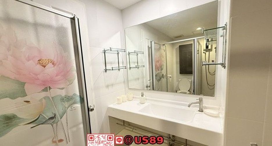 For sale 2 bedrooms condo in Watthana, Bangkok