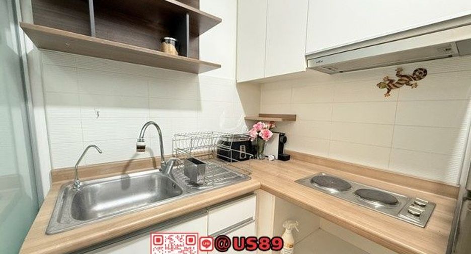 For sale 2 bedrooms condo in Watthana, Bangkok