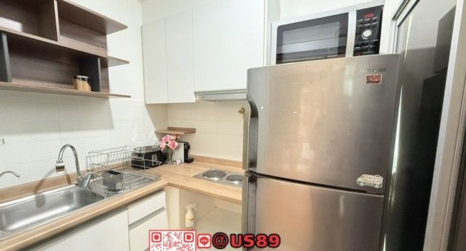 For sale 2 bedrooms condo in Watthana, Bangkok