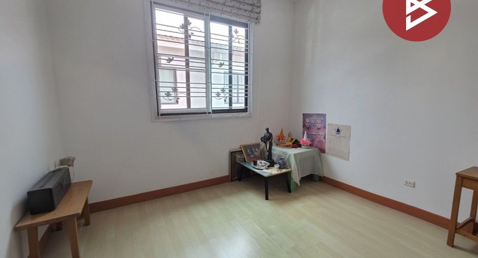 For sale 3 bedrooms townhouse in Bang Phli, Samut Prakan