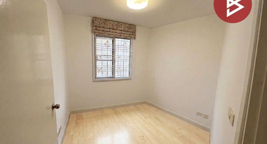 For sale 3 bedrooms townhouse in Bang Phli, Samut Prakan