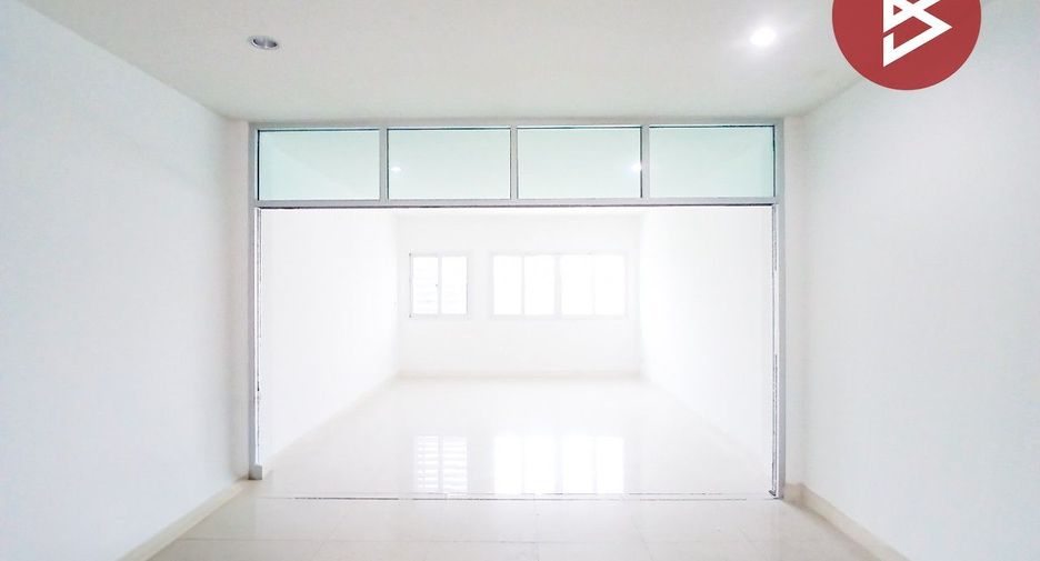 ขาย 2 ห้องนอน พื้นที่ค้าปลีก ใน ลาดกระบัง, กรุงเทพฯ