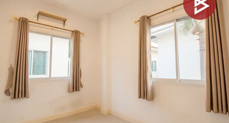 For sale 3 bedrooms townhouse in Mueang Khon Kaen, Khon Kaen