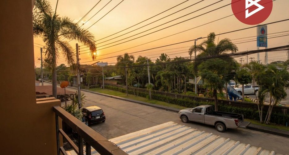 For sale 3 bedrooms townhouse in Mueang Khon Kaen, Khon Kaen