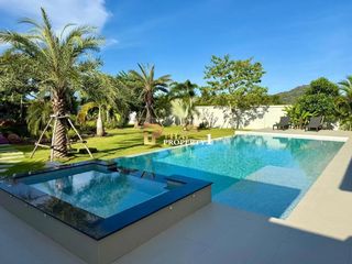 Villa en venta de 3 habitaciones en Pran Buri, Prachuap Khiri Khan