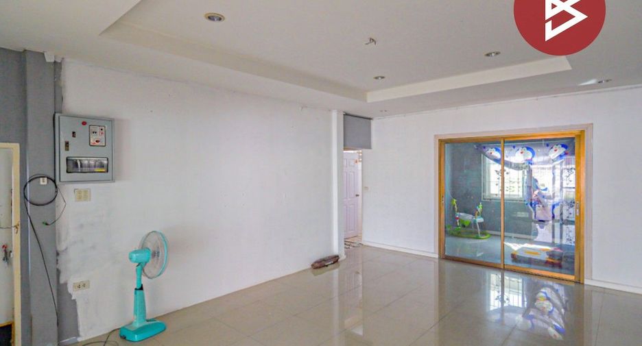 À vendre 3 chambres maison à Phra Samut Chedi, Samut Prakan