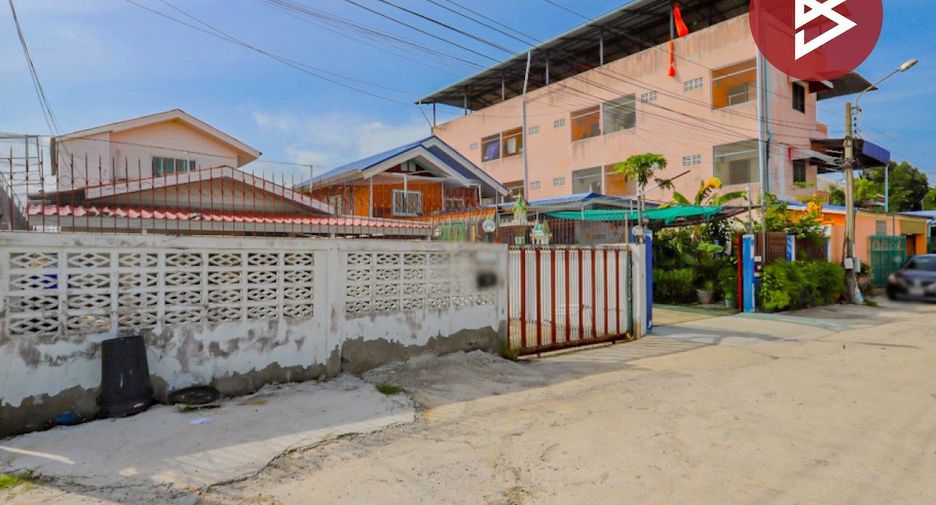 À vendre 3 chambres maison à Phra Samut Chedi, Samut Prakan