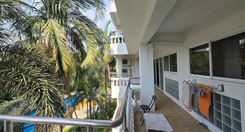 For rent 3 bedrooms condo in Bang Lamung, Chonburi