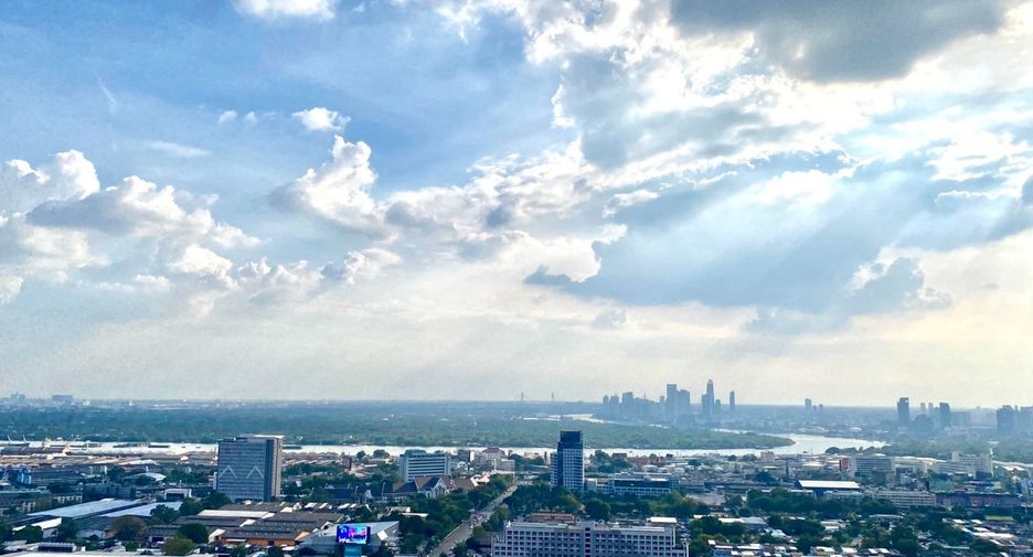 For rent 1 bed condo in Khlong Toei, Bangkok