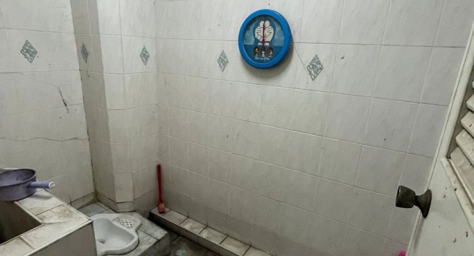 For sale 2 bedrooms retail Space in Bang Phli, Samut Prakan