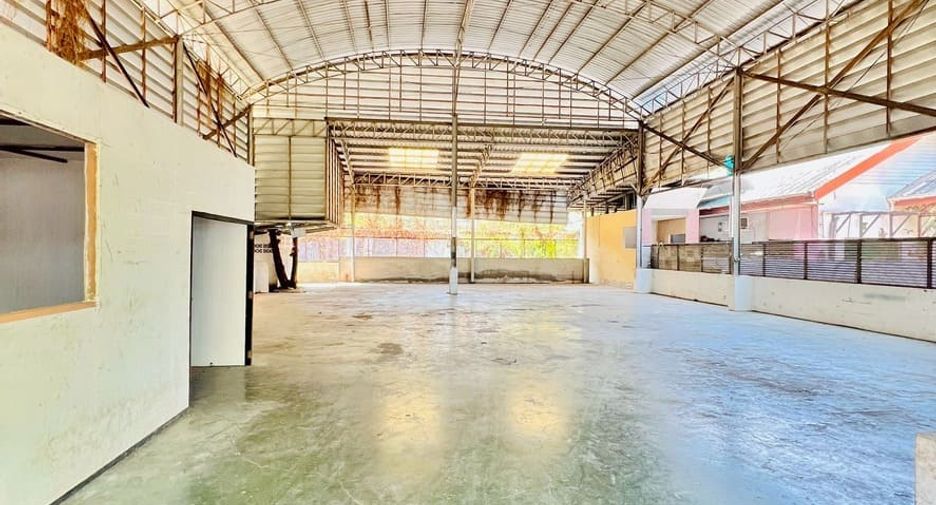 Grundstück zum Kauf in Chom Thong, Bangkok