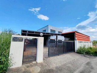 For sale 4 bedrooms house in Mueang Chiang Rai, Chiang Rai