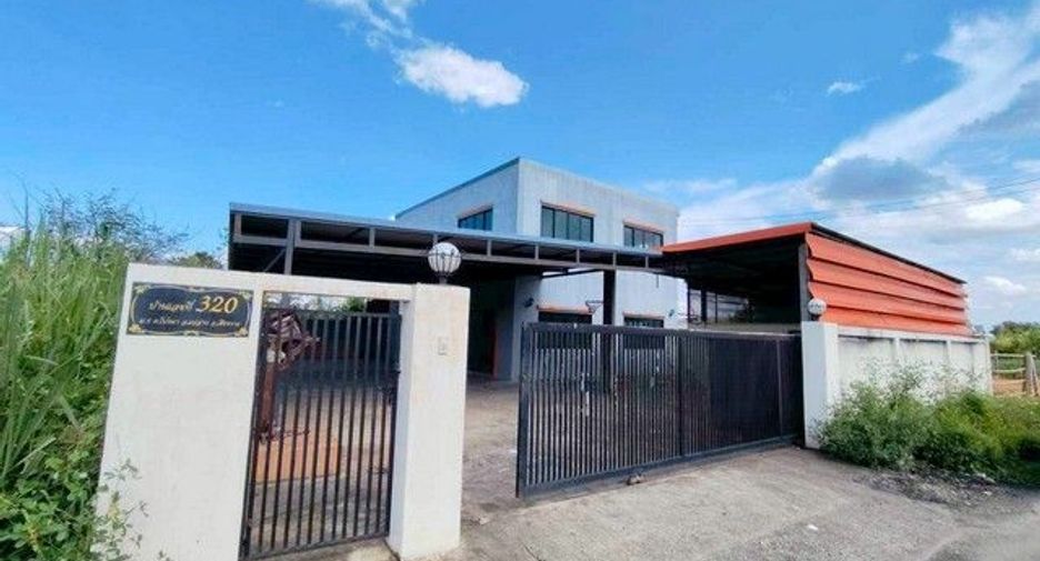 For sale 4 bedrooms house in Mueang Chiang Rai, Chiang Rai