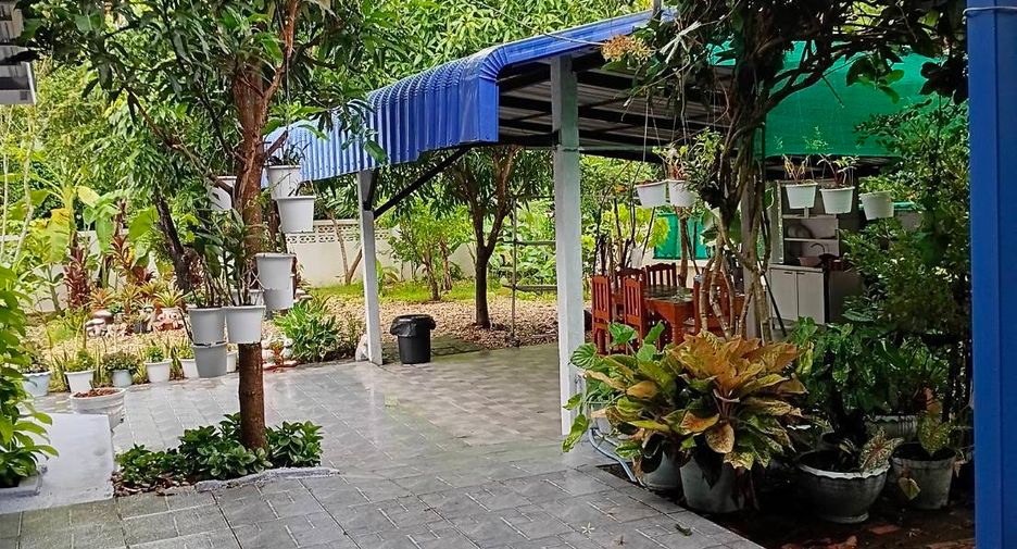 Haus zum Kauf mit 2 Zimmer in Mueang Uttaradit, Uttaradit