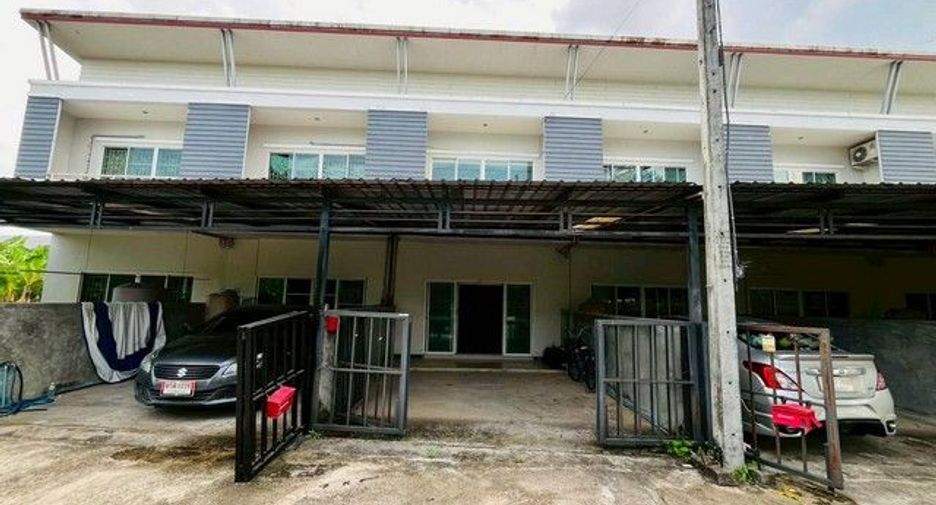 Casa adosada en venta de 3 habitaciones en Mueang Chiang Rai, Chiang Rai
