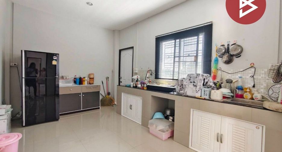 Casa en venta de 3 habitaciones en Ban Pong, Ratchaburi