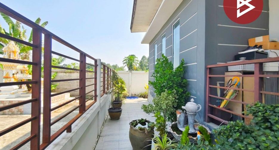 Casa en venta de 3 habitaciones en Ban Pong, Ratchaburi