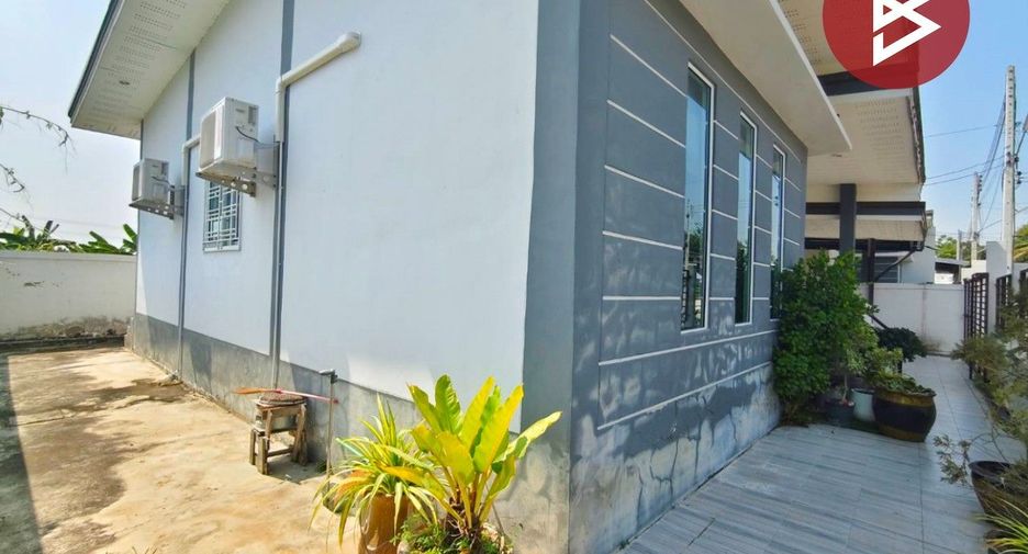 Casa en venta de 3 habitaciones en Ban Pong, Ratchaburi