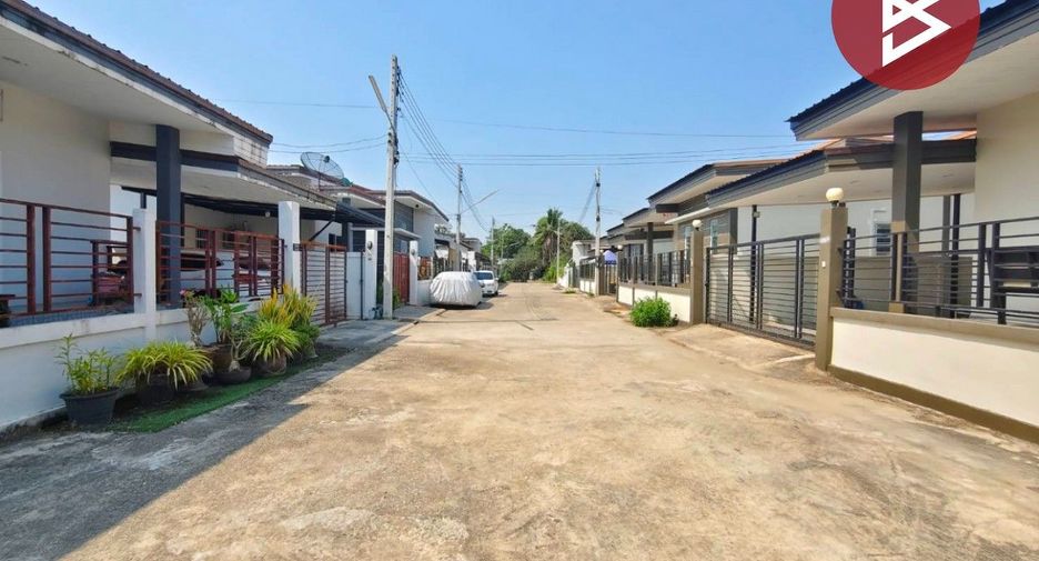 Casa en venta de 3 habitaciones en Ban Pong, Ratchaburi
